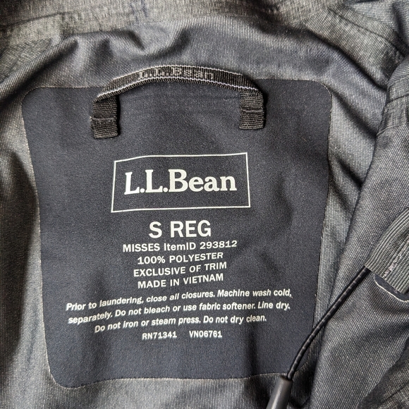LLBean Women's Jacket - Picture 2 of 4